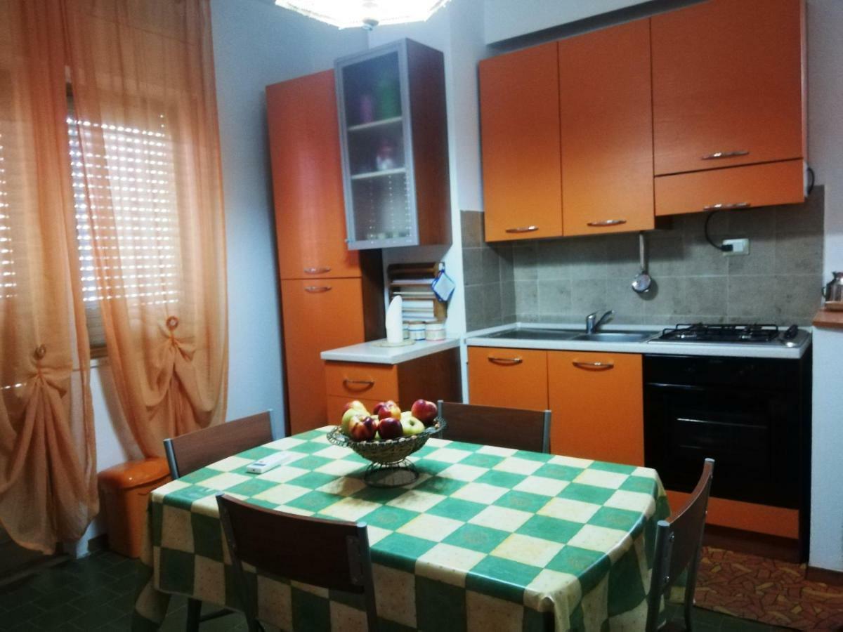 Appartamento Ginepri 라메지아 테르메 외부 사진