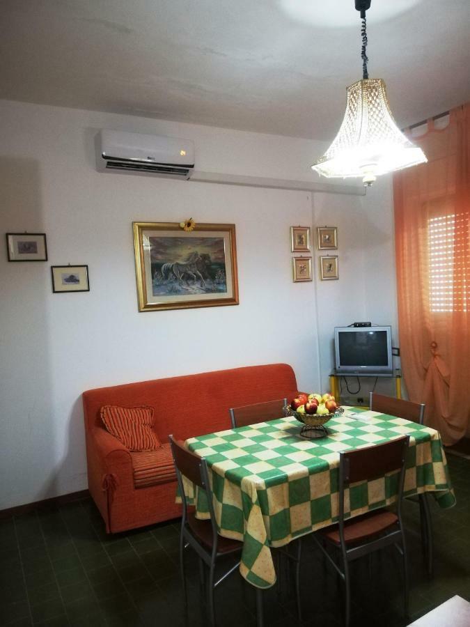 Appartamento Ginepri 라메지아 테르메 외부 사진